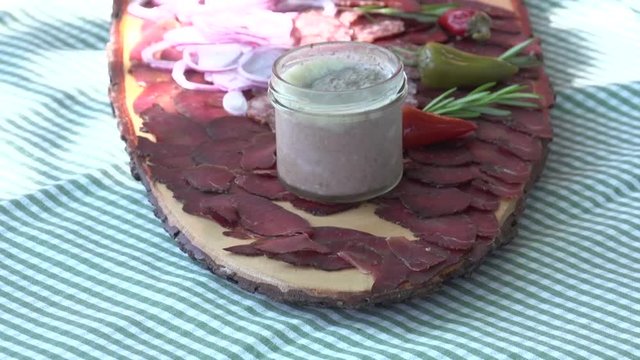Jause Wildfleisch