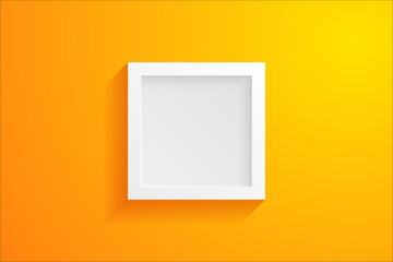 Vue de face d'un cadre moderne vide en 3D sur fond jaune 