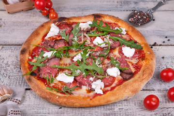 pizza with meat