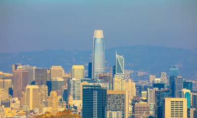 Schöne Ansicht des Stadtzentrums in San Francisco