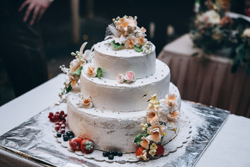 Wedding cakes and wedding deserts