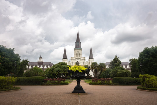 A park and building in New Orleans