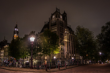 Naklejka premium night in the city