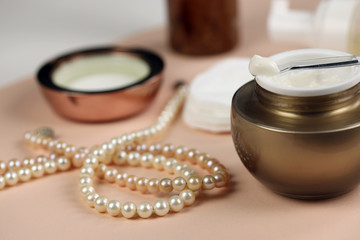 Obraz na płótnie Canvas luxury face cream, skin care concept