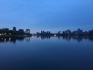 Fototapeta premium Dawn on the Charles River