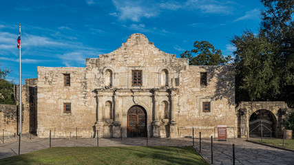 Fototapeta na wymiar Alamo Mission in San Antonio