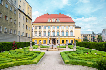 Fototapeta na wymiar Royal Palace Baroque style architecture in Wroclaw, Poland