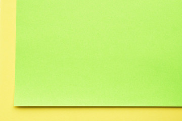 黄色と黄緑色の紙