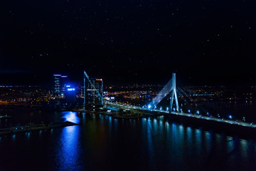 Fototapeta premium Vanšu tilts Vansu bridge Riga Latvia night