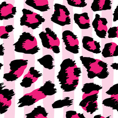 Obraz na płótnie Canvas Leopard pattern design - funny drawing seamless pattern with striopes. Poster or t-shirt textile graphic design. / wallpaper, wrapping paper, background.