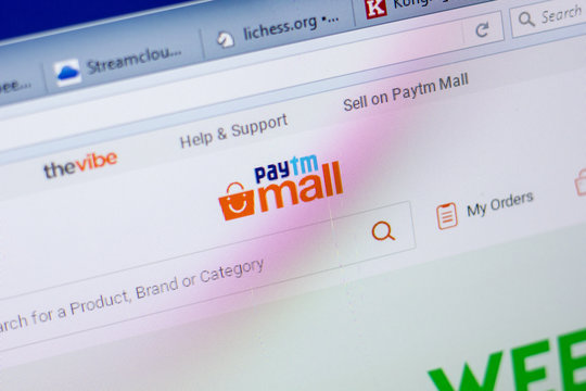 Ryazan, Russia - May 20, 2018: Homepage of PayTmMall website on the display of PC, url - PayTmMall.com.