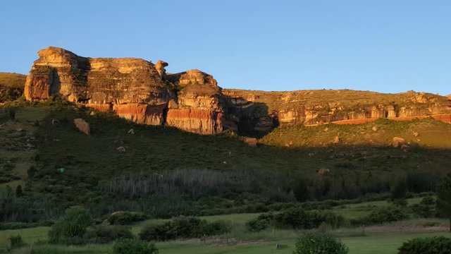 Camelroc guest farm multi color sandstone mountains right next to the Lesotho border overlooking the Maloti Mountains.