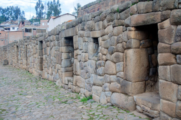 strong structures made with stones