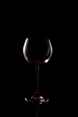 Weinglas im Dunkelfeld