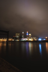 Fototapeta na wymiar Cleveland Ohio Skyline at Night