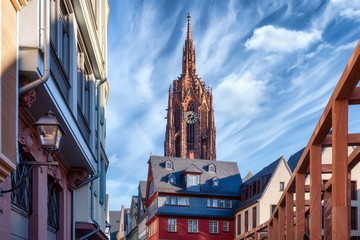 The new old town of Frankfurt am Main with view to the Cathedral, Germany - obrazy, fototapety, plakaty