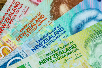 New Zealand dollar paper banknotes