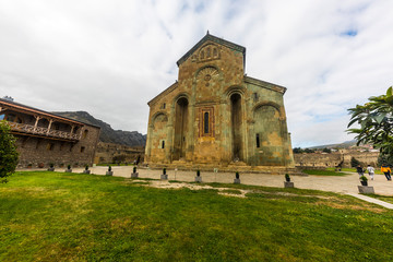 Fototapeta na wymiar Swetizchoweli Church (Cathedral) in Mzcheta, Georgia, Asia