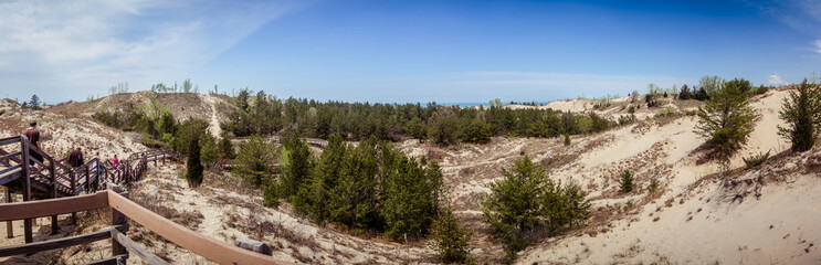 Fototapeta na wymiar Panoramic view of dunes at Indiana Dunes National Park