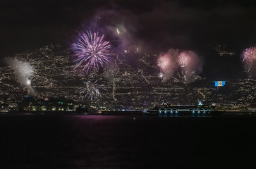 Naklejka premium Fireworks show on New Year's Eve night in Funschal Madeira