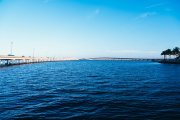 Obraz premium Port Charlotte harbor and Punta Gorda in peace river