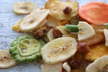 野菜と果物のチップス