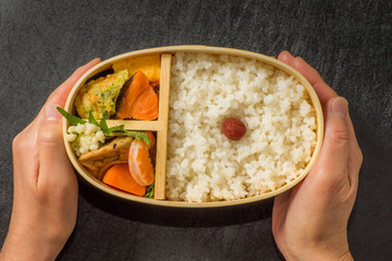 お弁当　Japanese style famous lunch box (bento)