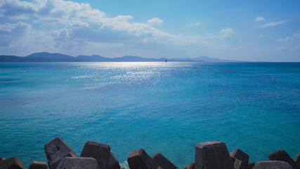 海とテトラポット