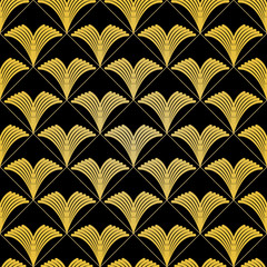 Fototapeta na wymiar Art Deco Seamless Pattern. Golden luxury vintage background. Fan scales ornaments. Geometric decorative retro papers. Vector 1920s design. Vintage illustration.