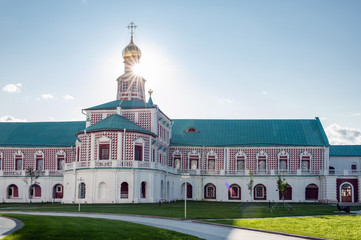 Fototapeta na wymiar Resurrection Cathedral in the new Jerusalem monastery on a Sunny summer day. Bright sunshine. Tourist attractions in Russia