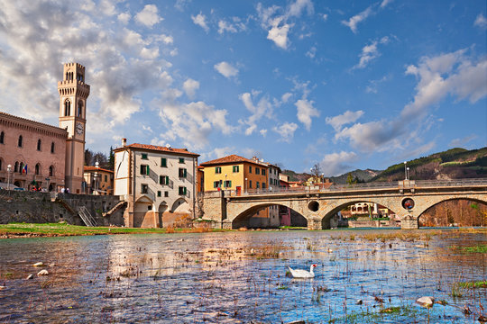 Santa Sofia, Forl Cesena, Emilia Romagna, Italy: the ancient village located near the Foreste Casentinesi, Monte Falterona, Campigna National Park