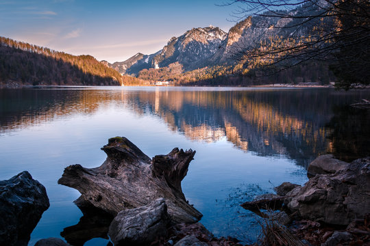 Alpsee in Schwangau in den Allg&auml;uer Alpen