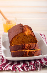 Honey spicy cake, sliced