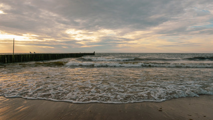 Waves in Ustronie Morskie © RegnumInvictum