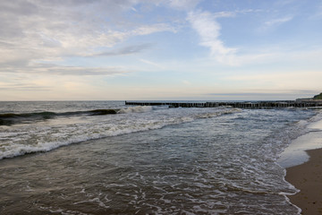 Waves in Ustronie Morskie © RegnumInvictum