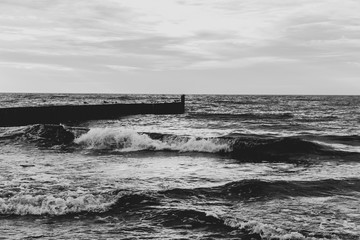 Waves in Ustronie Morskie © RegnumInvictum