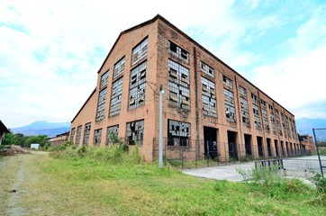 Workshops and old warehouses of the Antioquia railway