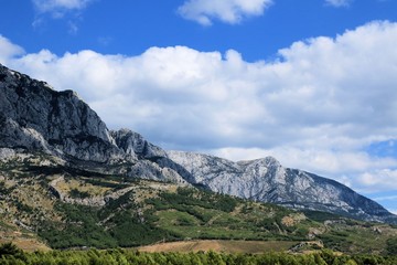 Fototapeta na wymiar view on the Biokovo mountains near Voda and Brela, Croatia