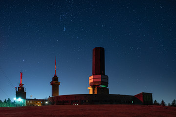 Feldbergstation mit Sternbild Orion