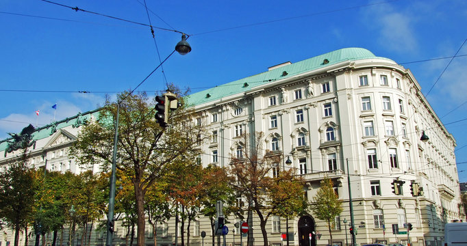 Bundesministerium f&uuml;r Arbeit, Soziales, Gesundheit und Konsumentenschutz - Eingang Sozialministerium, Wien - Vienna, Austria