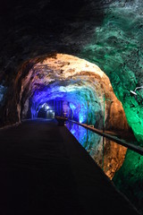 Nemocon/Colombia: Tunnel of reflections and colors, salt mine