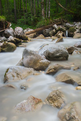 Str&ouml;mender Fluss