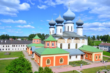 Fototapeta na wymiar church in tikhvin russia