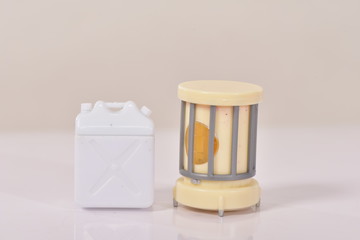 玩具のストーブと灯油缶
