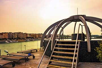 Rooftop thermal pool