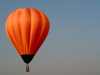 Beautiful orange  air balloon on the sky © Pimpisa