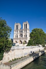 Cathédrale Notre-Dame de Paris under restoration