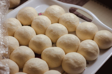  Perfect slices of tender dough