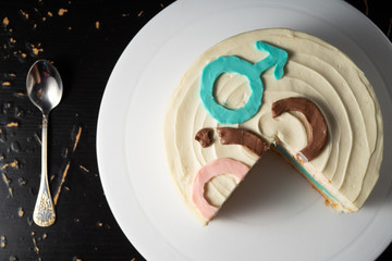 Cake with vanilla biscuit. Mars and Venus? View from above. Classic cheesecake. Cheese cream. Tea spoon.