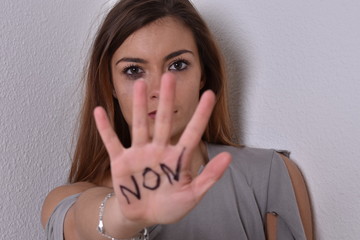 Non aux violences faites aux femmes